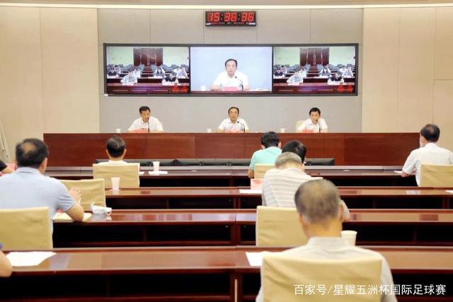 归化成功！5年3000万！中国男篮又一个劲敌